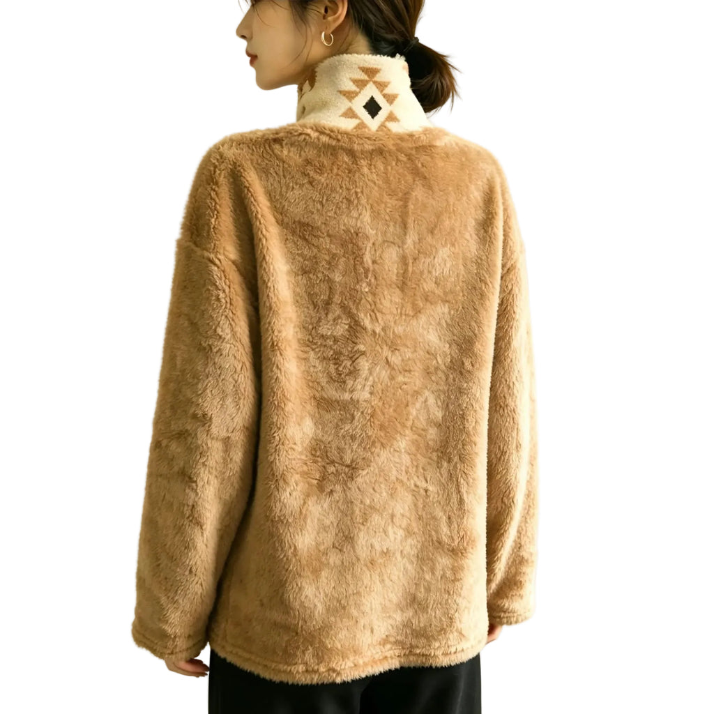 Polerón Polar con Estampado Geométrico Étnico